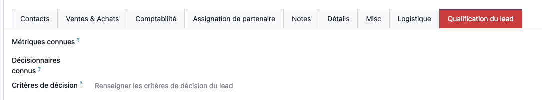 Onglet Qualification lead visible sur une fiche contact